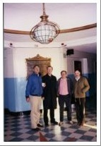 hs globe: yep, still there